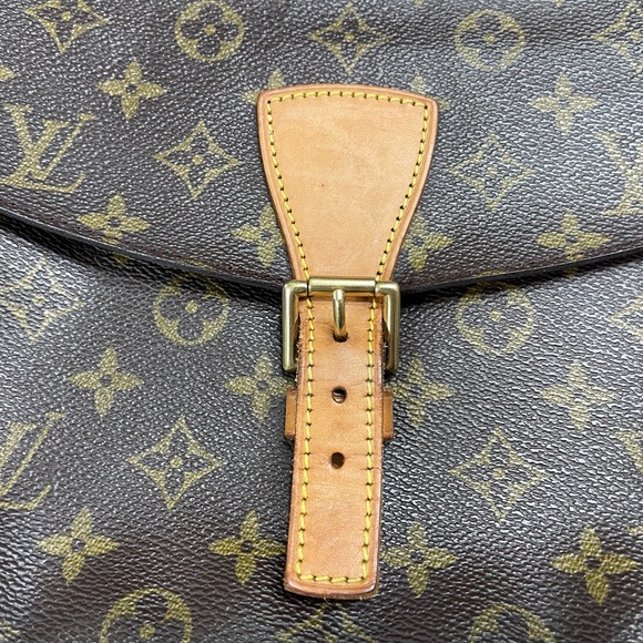 Lv Jeunfile Crossbody Bag - Picture 7 of 16